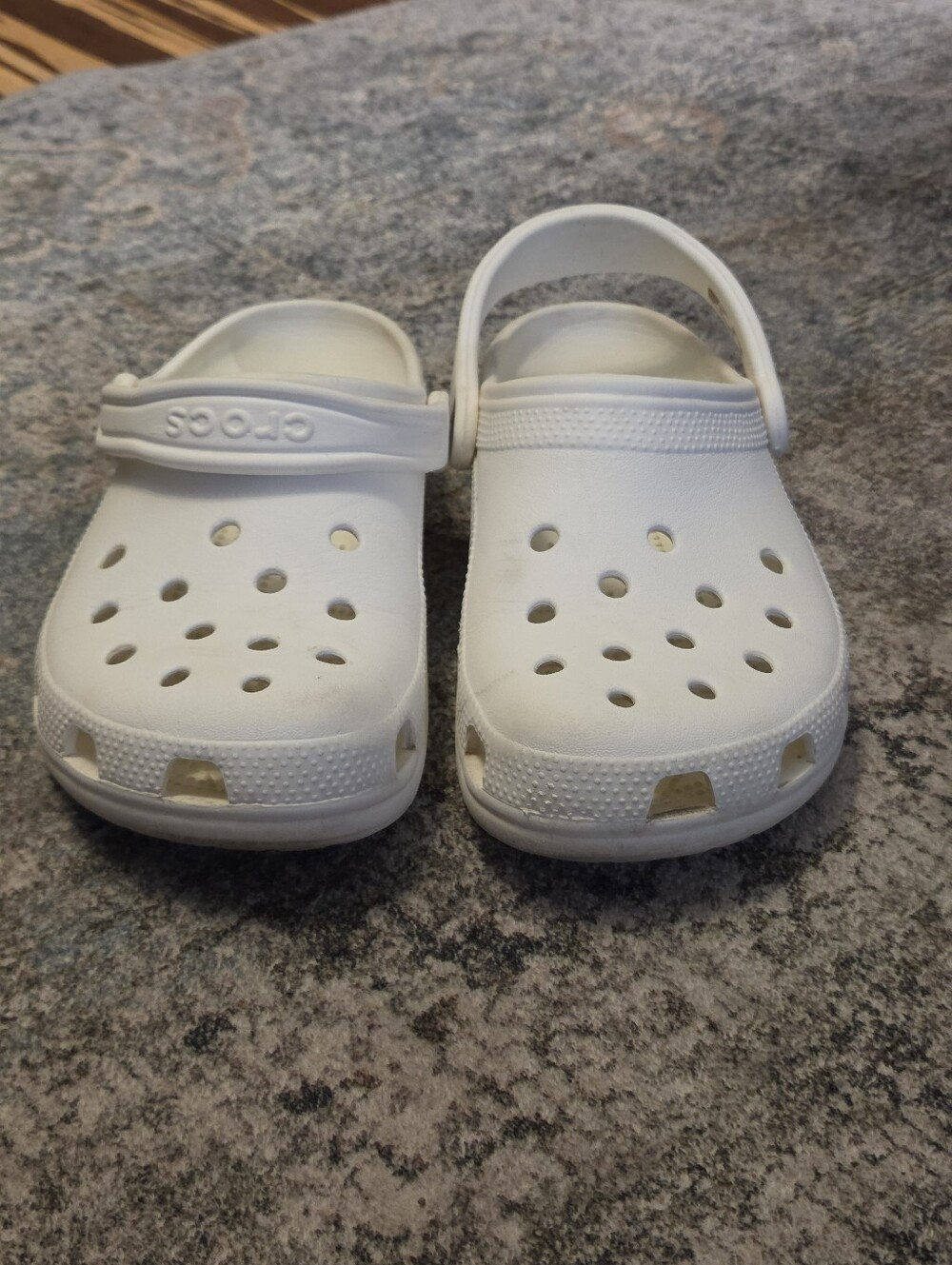 CROCS Adult Size 8